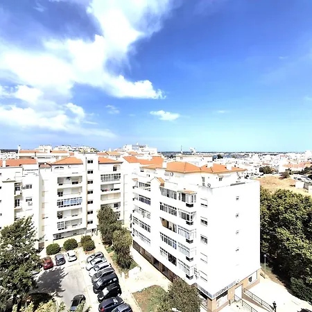 Portimao City Beach Apartment *
