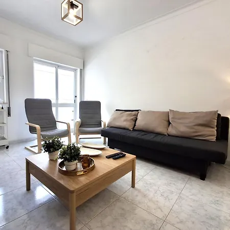Portimao City Beach Apartment *