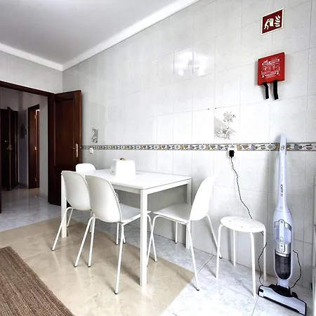 Portimao City Beach Apartment * Portimão