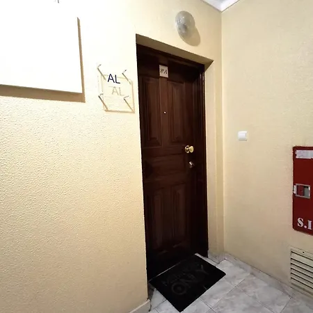 Portimao City Beach Apartment